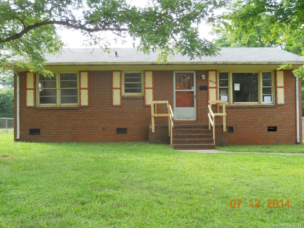 4936 Crestmont Drive Charlotte NC 28205