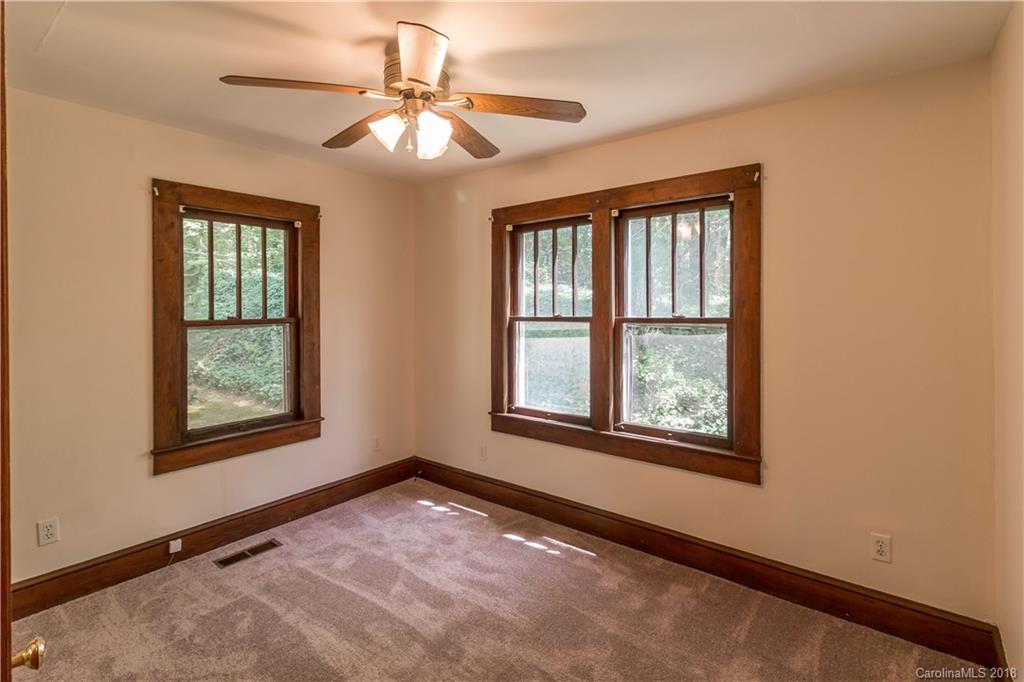 196 Glendale Avenue Asheville NC 28803