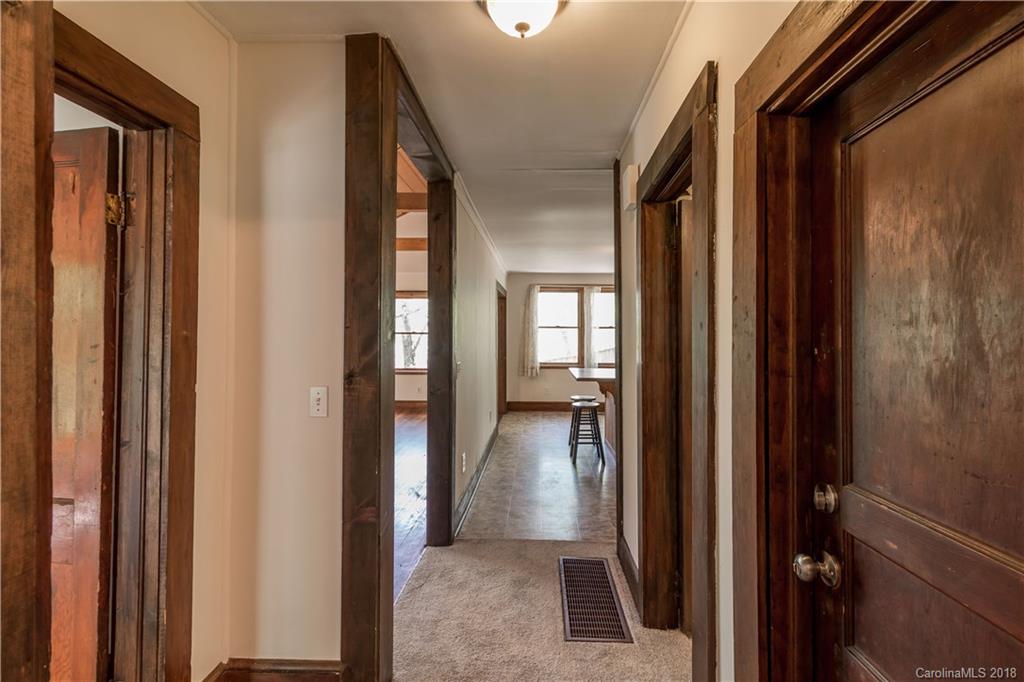 196 Glendale Avenue Asheville NC 28803