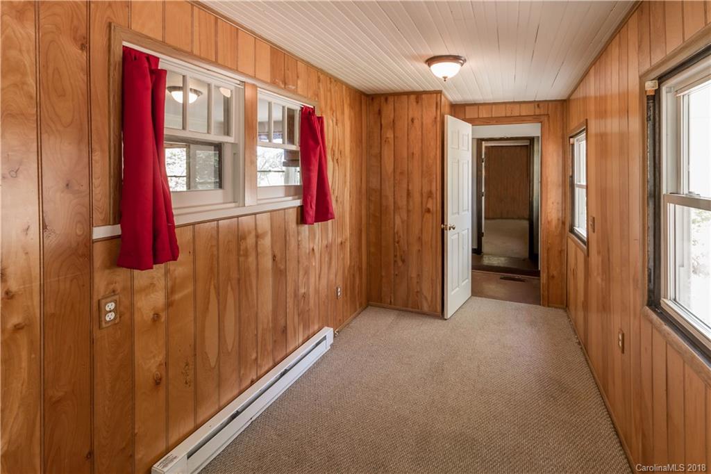 196 Glendale Avenue Asheville NC 28803
