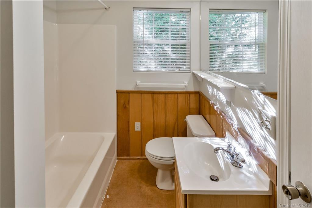 196 Glendale Avenue Asheville NC 28803