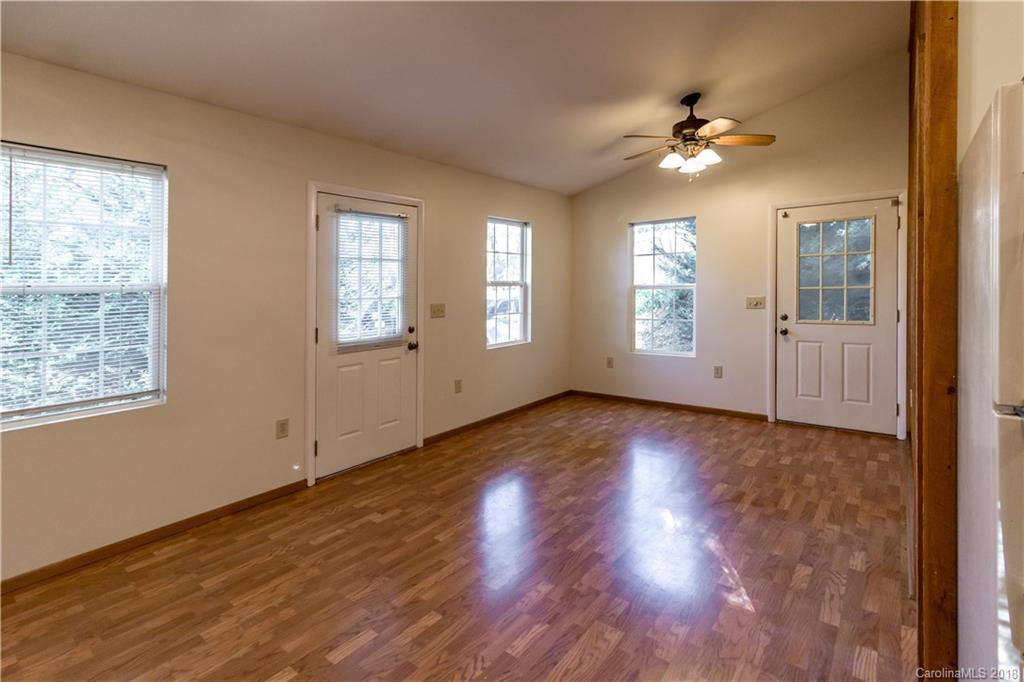 196 Glendale Avenue Asheville NC 28803