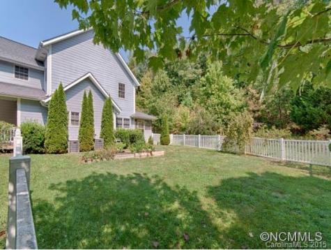 10 Sweet Brook Drive Weaverville NC 28787