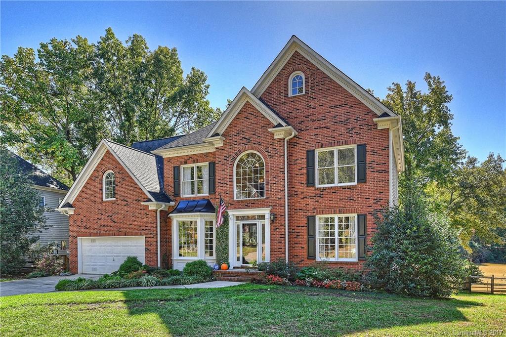 5109 Foxbriar Trail Charlotte NC 28269