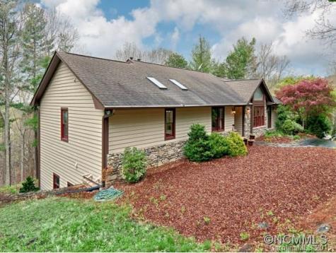142 Skyview Circle Asheville NC 28804