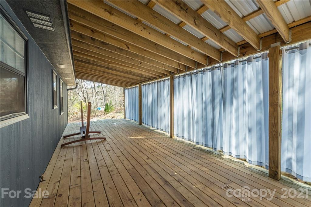 91 Deep Woods Road Weaverville NC 28787