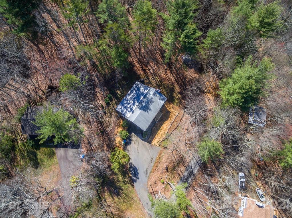 91 Deep Woods Road Weaverville NC 28787