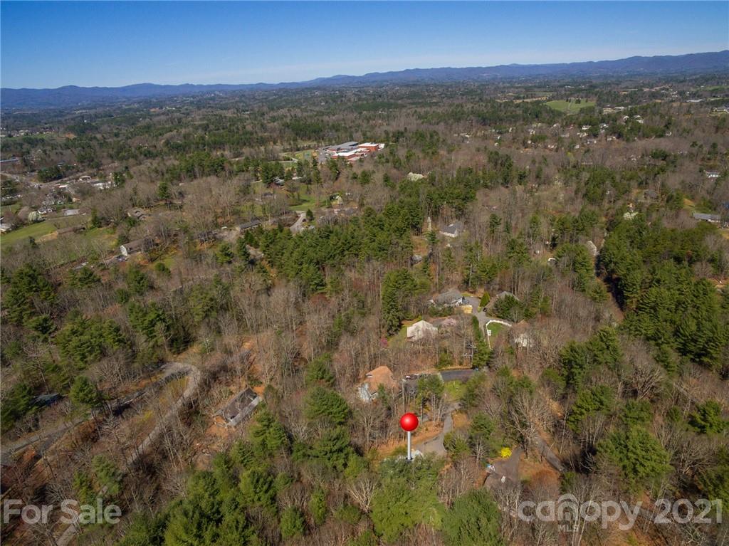 91 Deep Woods Road Weaverville NC 28787