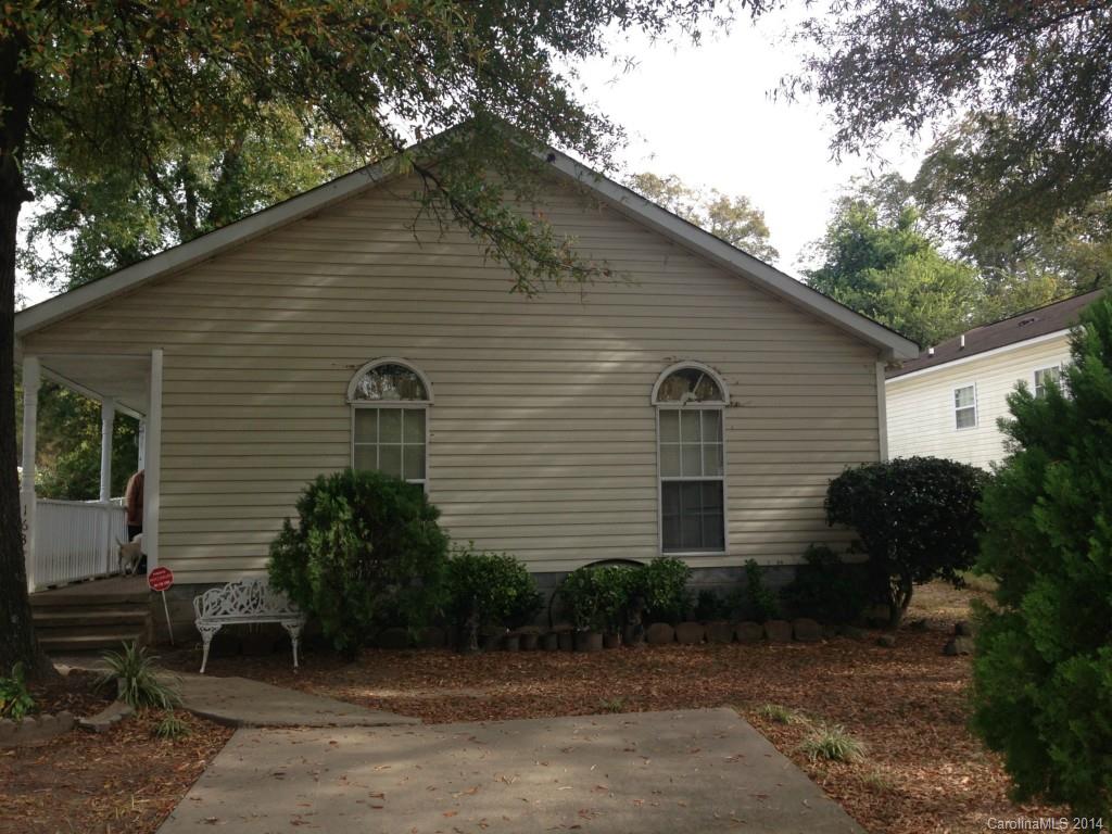 1638 Umstead Street Charlotte NC 28205