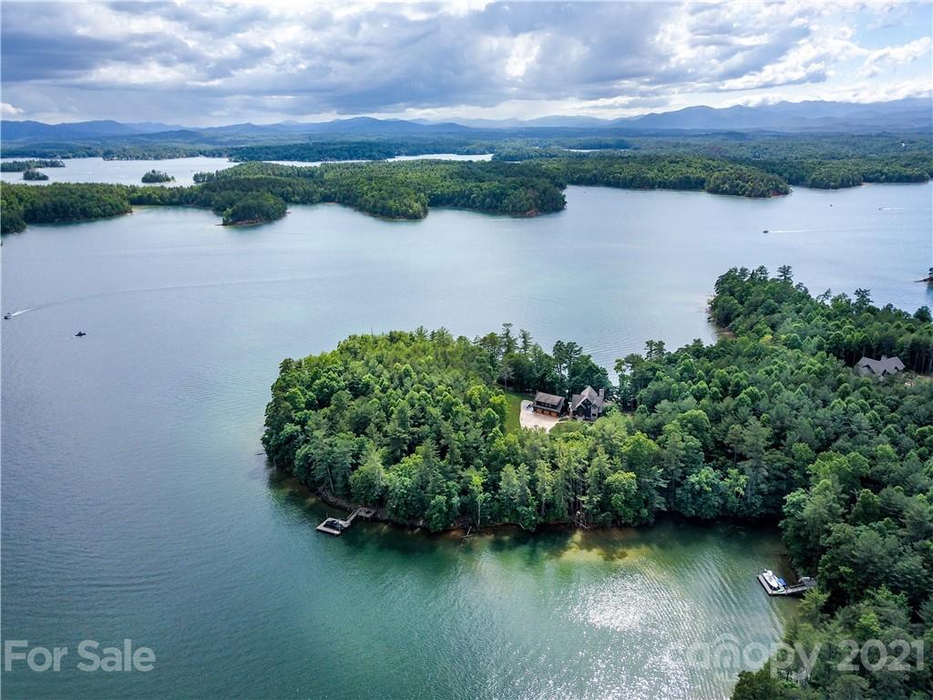 1621 Old Dry Creek Road Morganton NC 28655