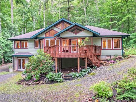 15 Leannas Way Asheville NC 28805