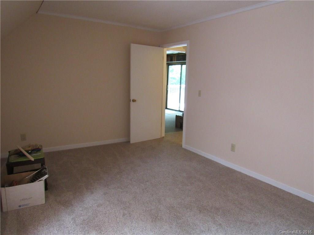 182 Driftwood Lane Mills River NC 28759