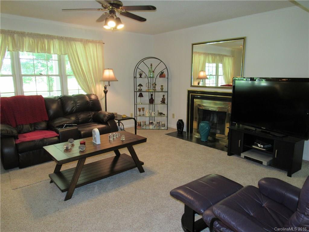 182 Driftwood Lane Mills River NC 28759