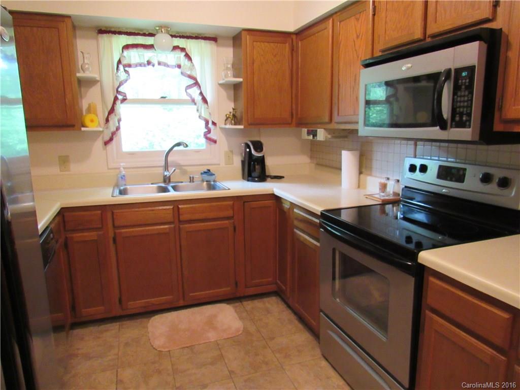 182 Driftwood Lane Mills River NC 28759