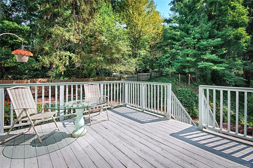 5 Howland Road Asheville NC 28804