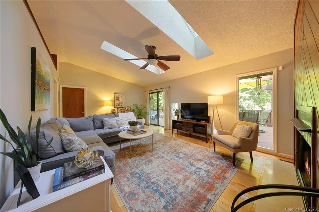 40 Cedar Trail Asheville NC 28803