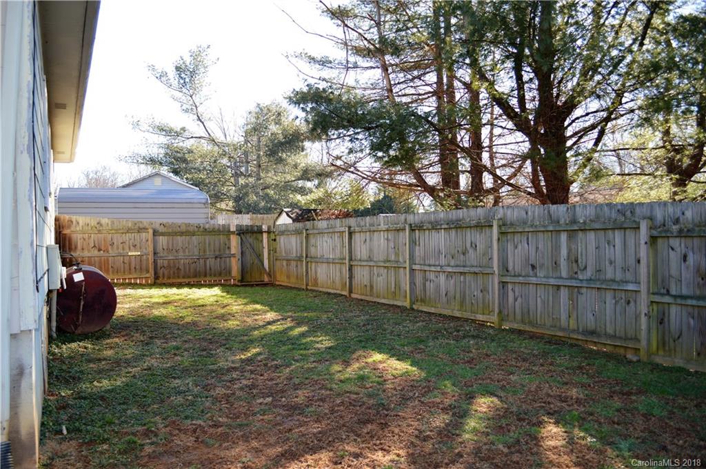 322 Yellowstone Drive Fletcher NC 28732