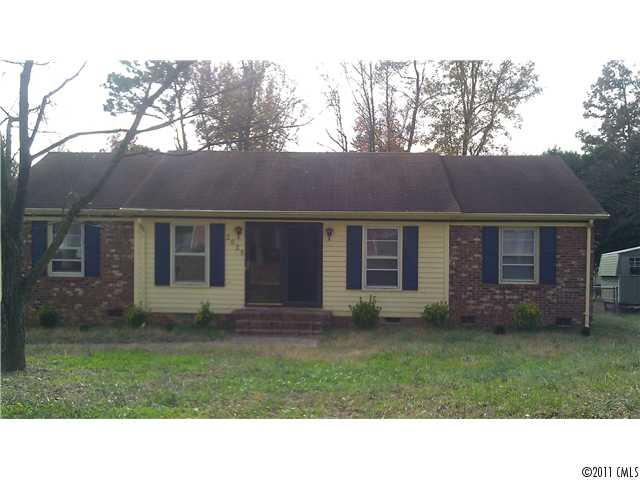 2626 Clover Hill Lane Charlotte NC 28215