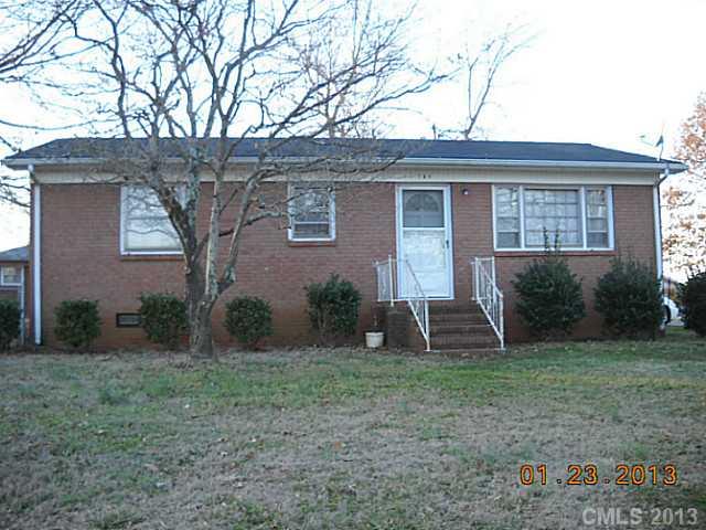 704 Park Drive Statesville NC 28677