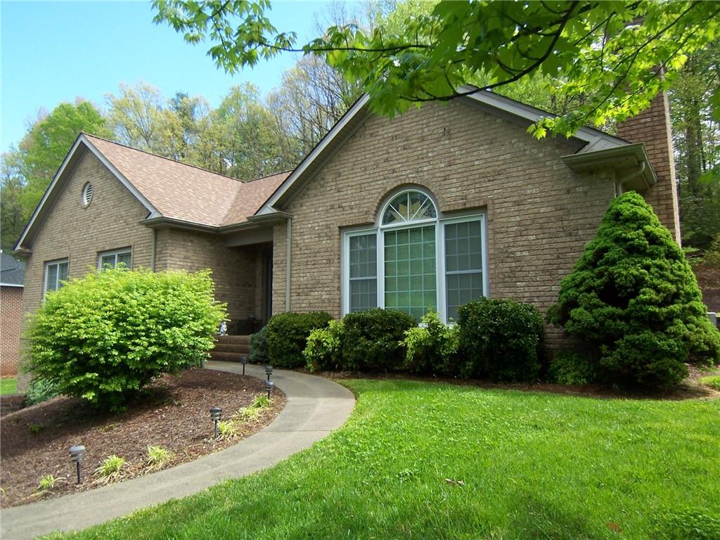 1014 Wellington Court Lenoir NC 28645