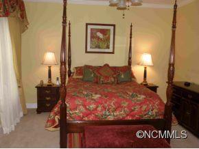 14 Wills Lane Candler NC 28715