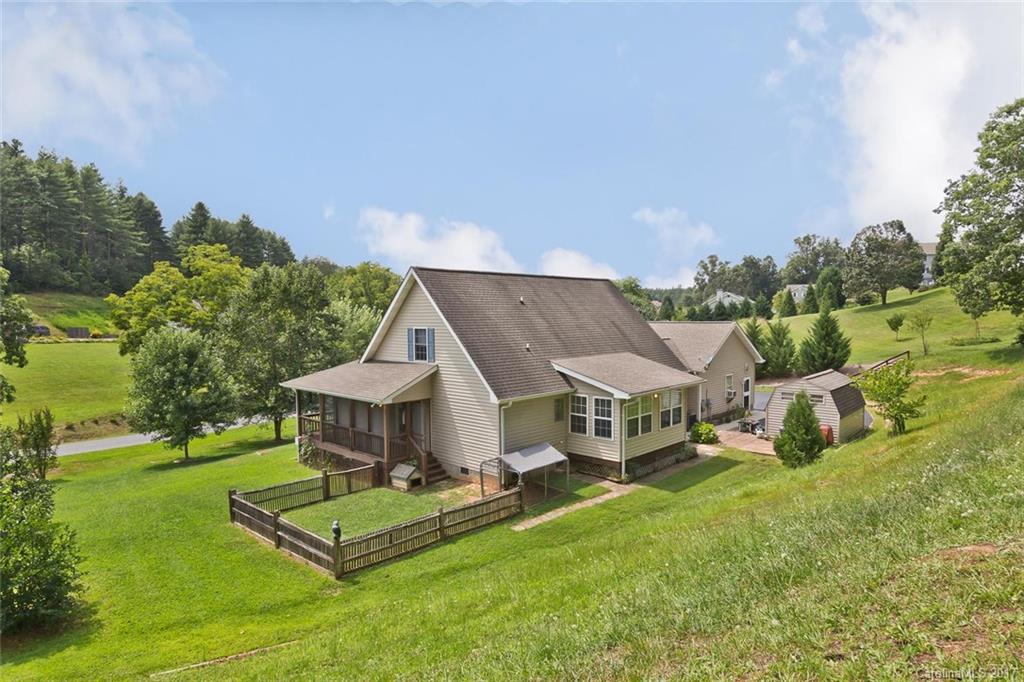 625 Brook Knoll Circle Weaverville NC 28787
