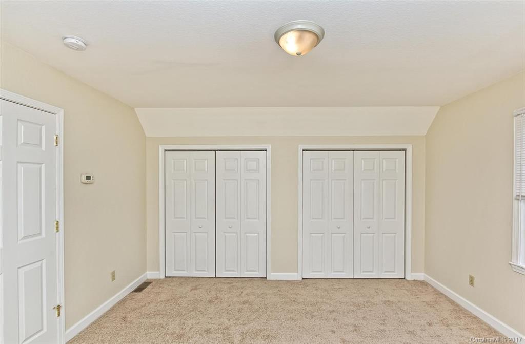 625 Brook Knoll Circle Weaverville NC 28787