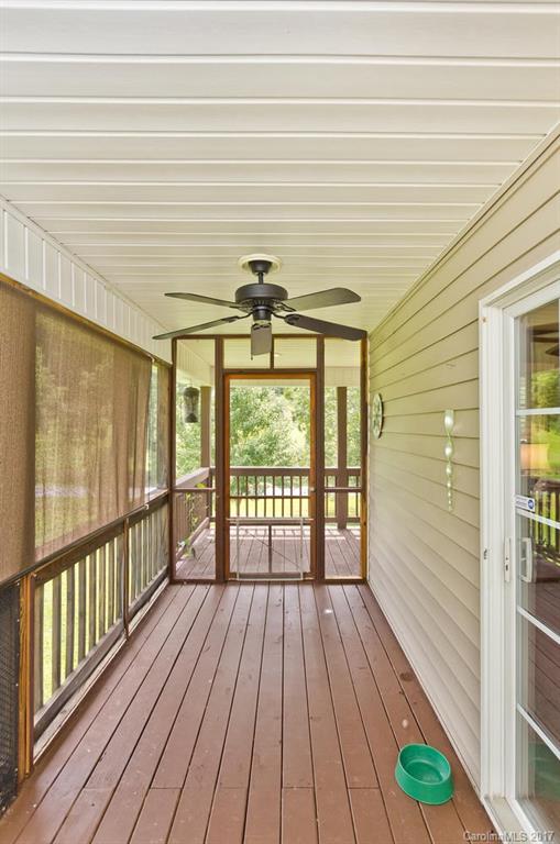 625 Brook Knoll Circle Weaverville NC 28787