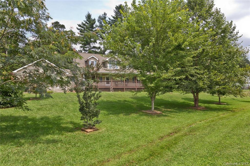 625 Brook Knoll Circle Weaverville NC 28787