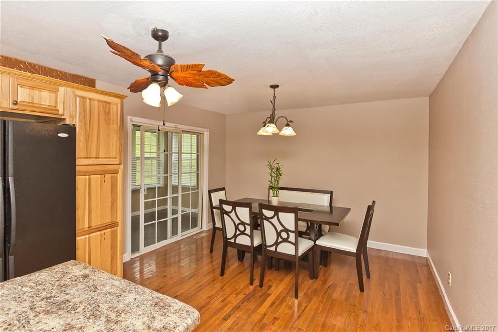 625 Brook Knoll Circle Weaverville NC 28787