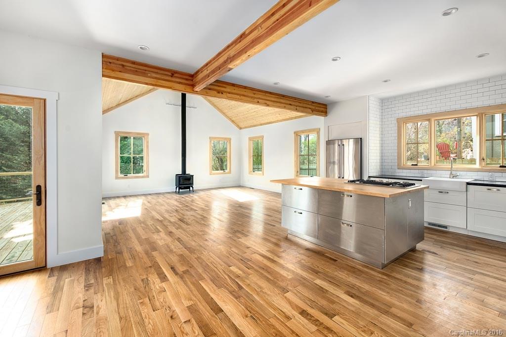 62 Millbrook Road Asheville NC 28806