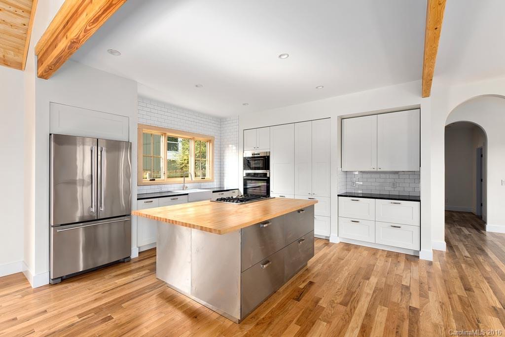 62 Millbrook Road Asheville NC 28806