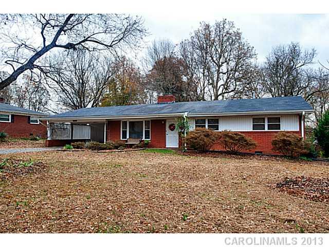 3718 Arvin Drive Charlotte NC 28269