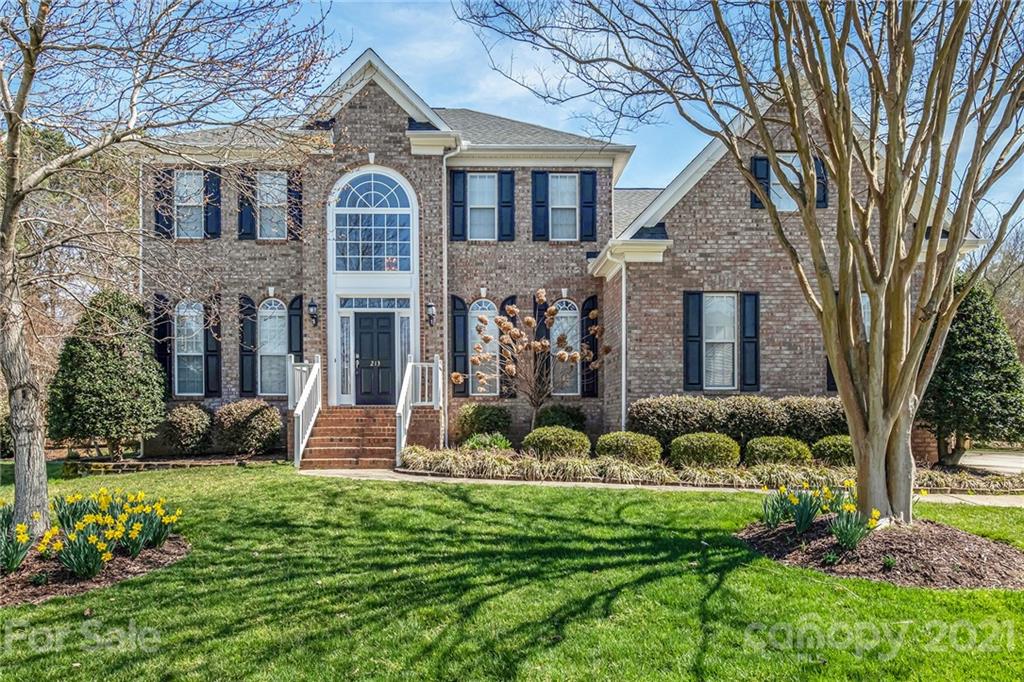 213 Blackheath Court Waxhaw NC 28173