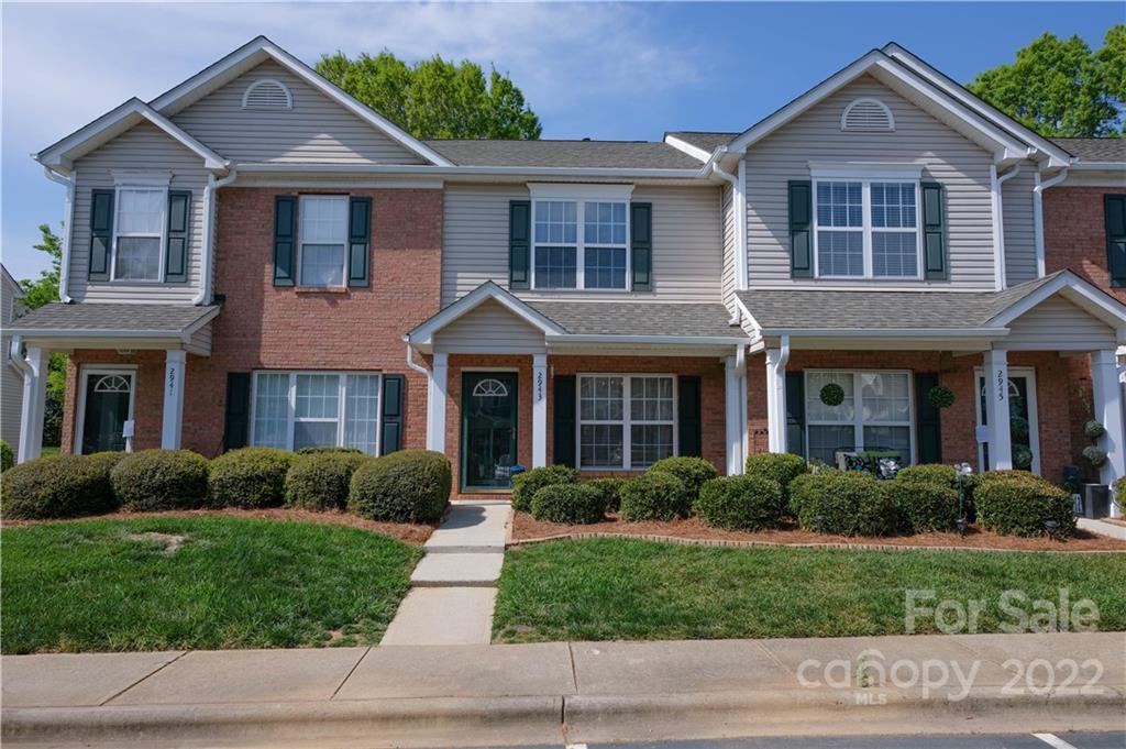 2943 Little Stream Court Matthews NC 28105