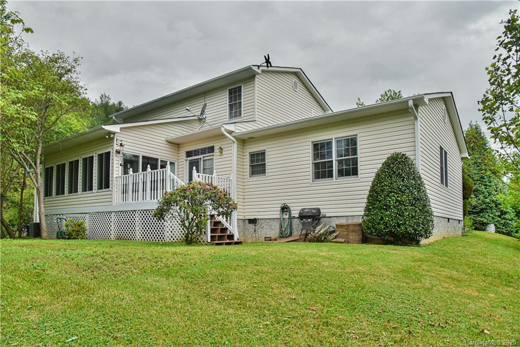 484 Pitchfork Lane Mars Hill NC 28754