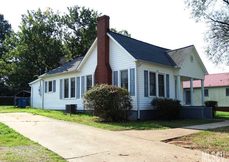251 21st Street SE Hickory NC 28602