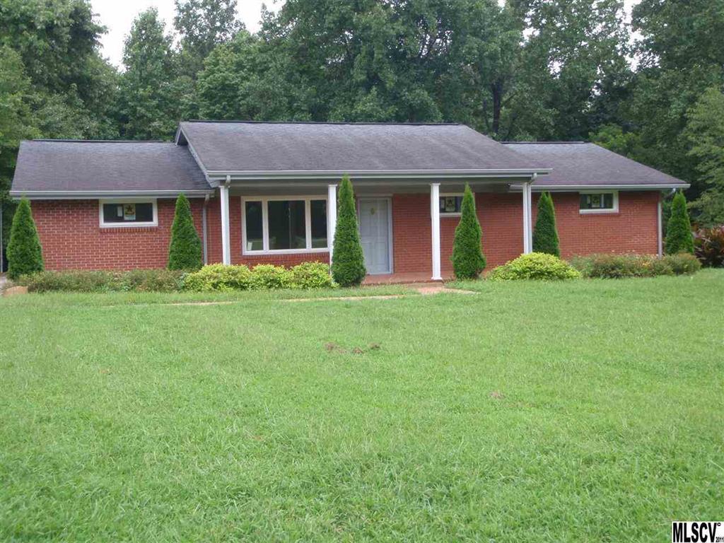 539 30th Avenue NW Hickory NC 28601