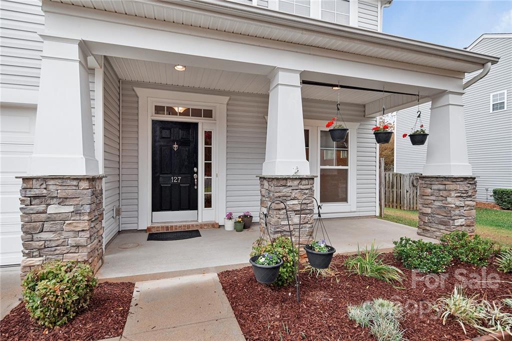 127 Lacona Trace Mooresville NC 28115