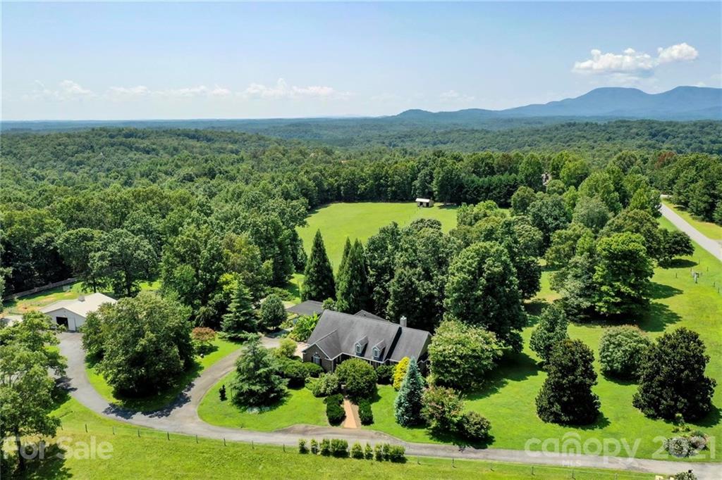 303 Hamilton Drive Columbus NC 28722