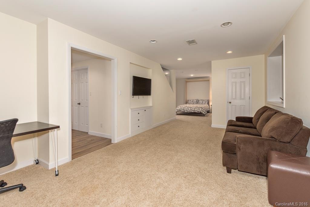 6 Shadowbrook Drive Weaverville NC 28787