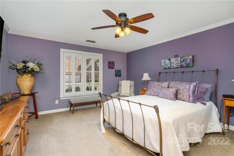 7439 Hurstbourne Green Drive Charlotte NC 28277
