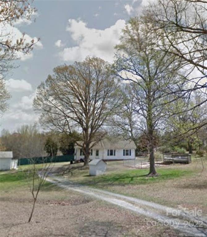 1024 Dogwood Drive Gastonia NC 28056