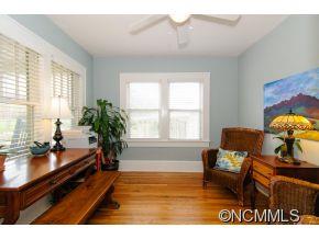 59 Covington Street Asheville NC 28806