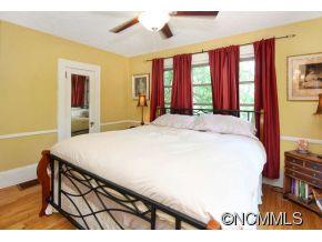 59 Caledonia Road Asheville NC 28803