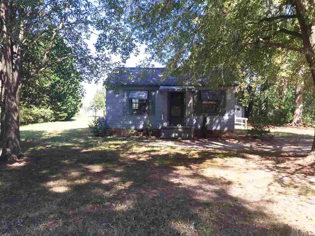 129 26th Avenue NE Hickory NC 28601