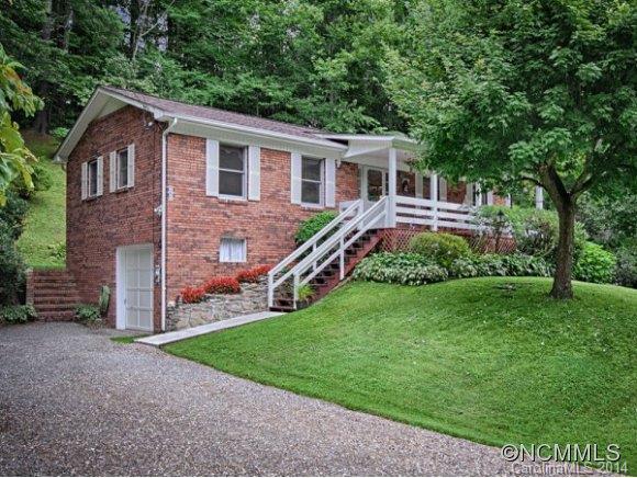 560 Pinewood Drive Waynesville NC 28786