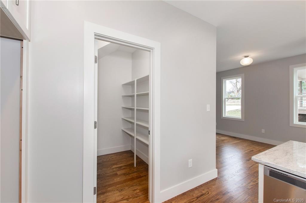 81 Bellevue Road Asheville NC 28803
