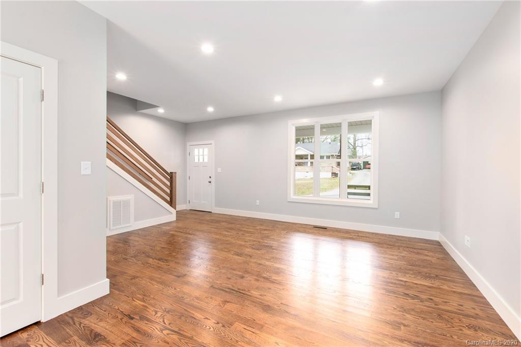 81 Bellevue Road Asheville NC 28803