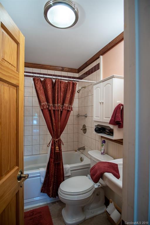 65 Panorama Drive Asheville NC 28806